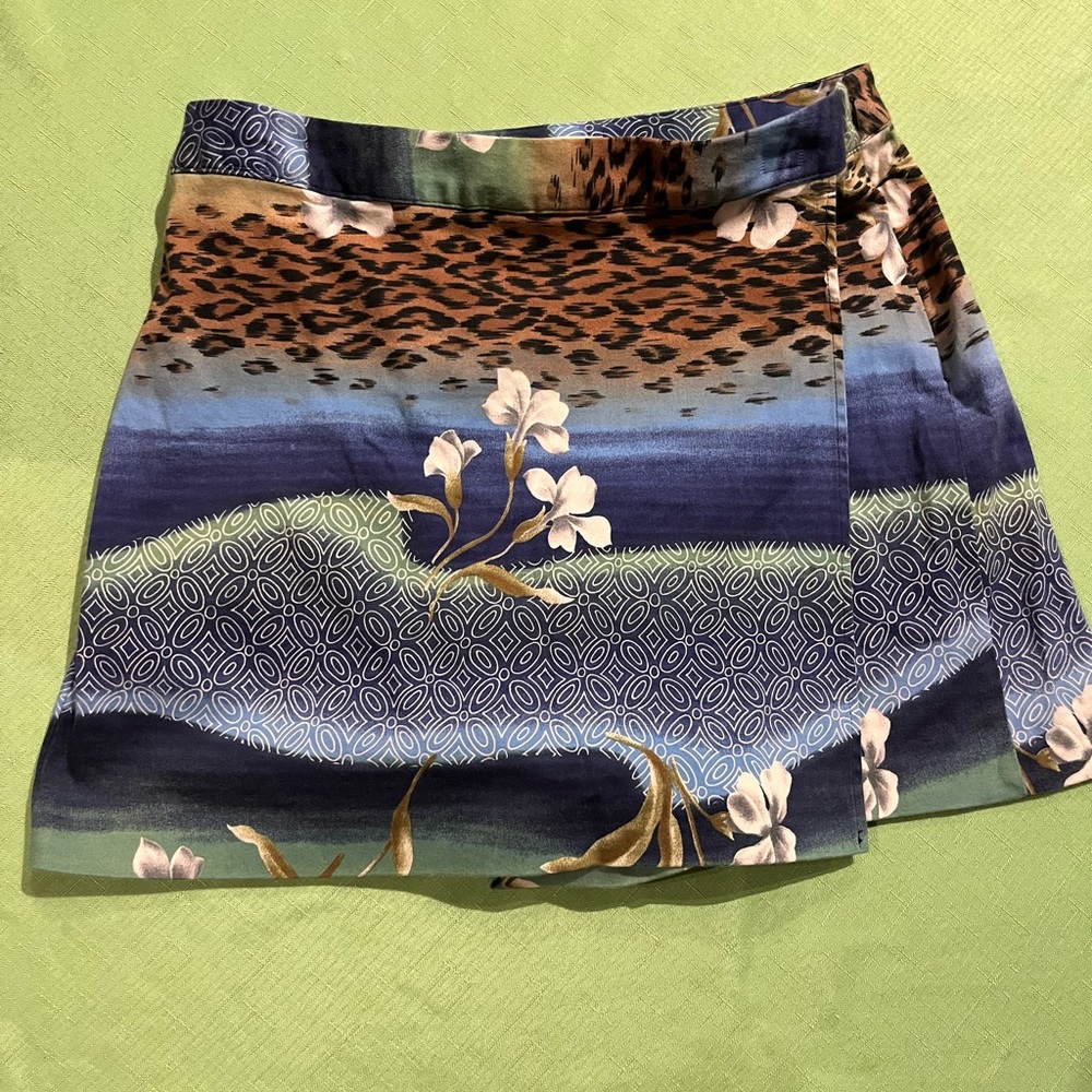 Tropical skort